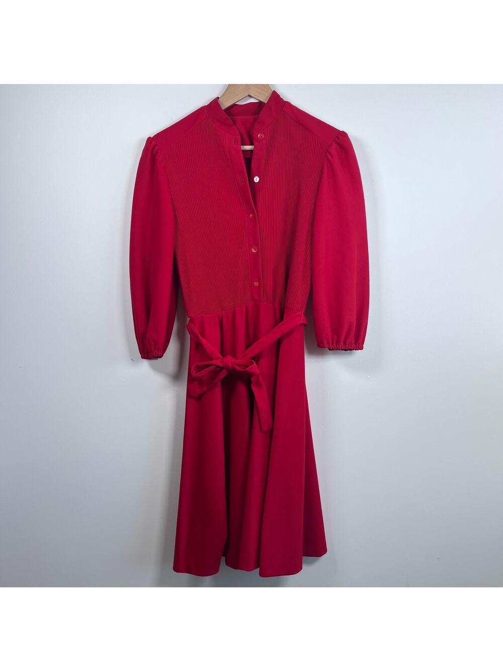 Whirlaway Frocks Vintage Shirt Dress Pleated Red Wool Blend Size 10 Belted